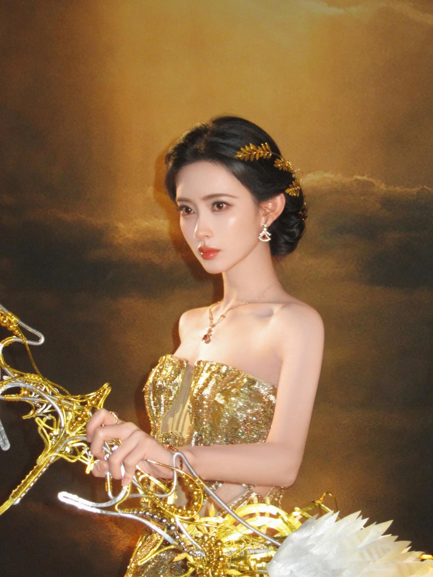 mengziyi_