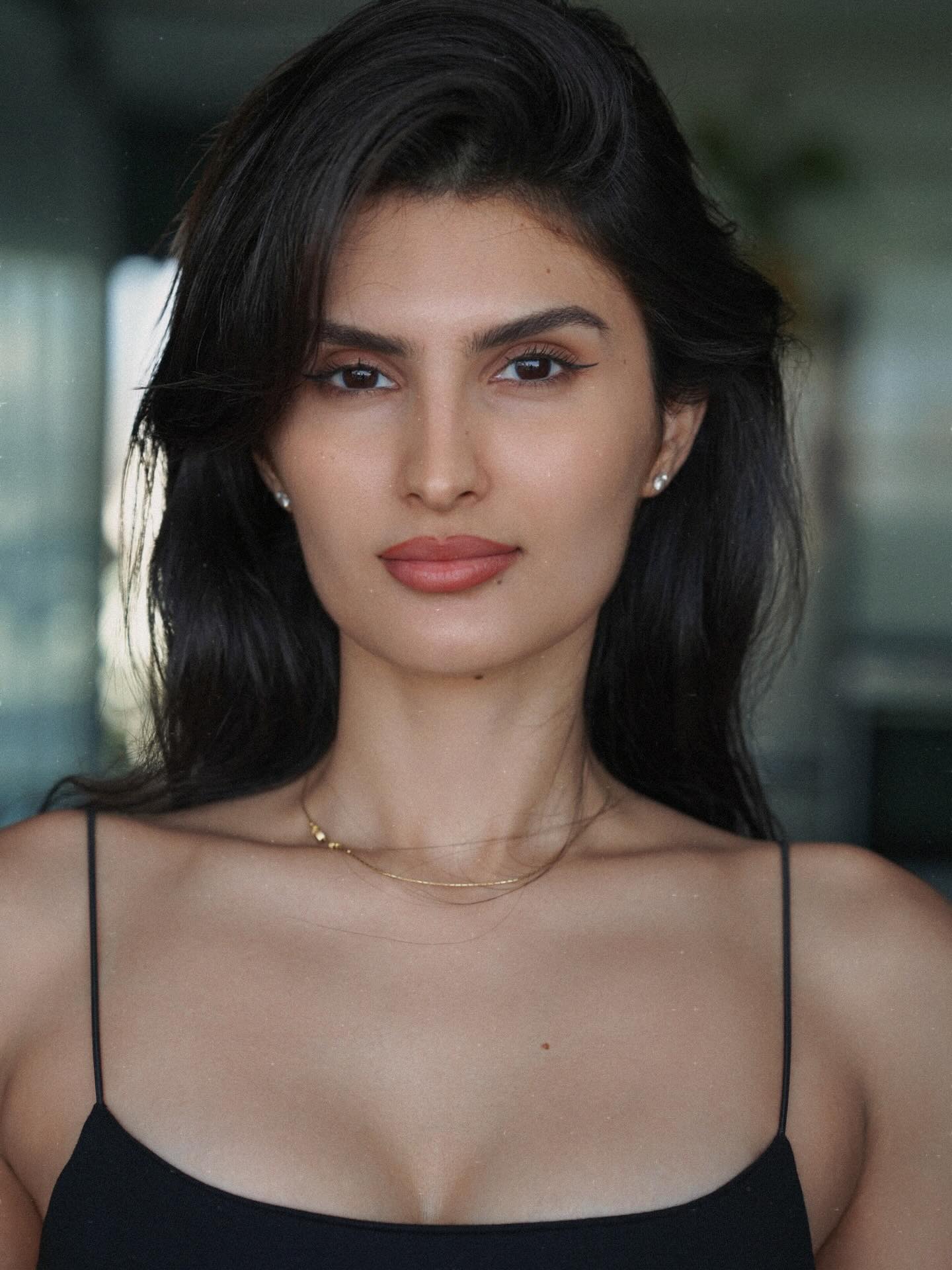 yaelaris