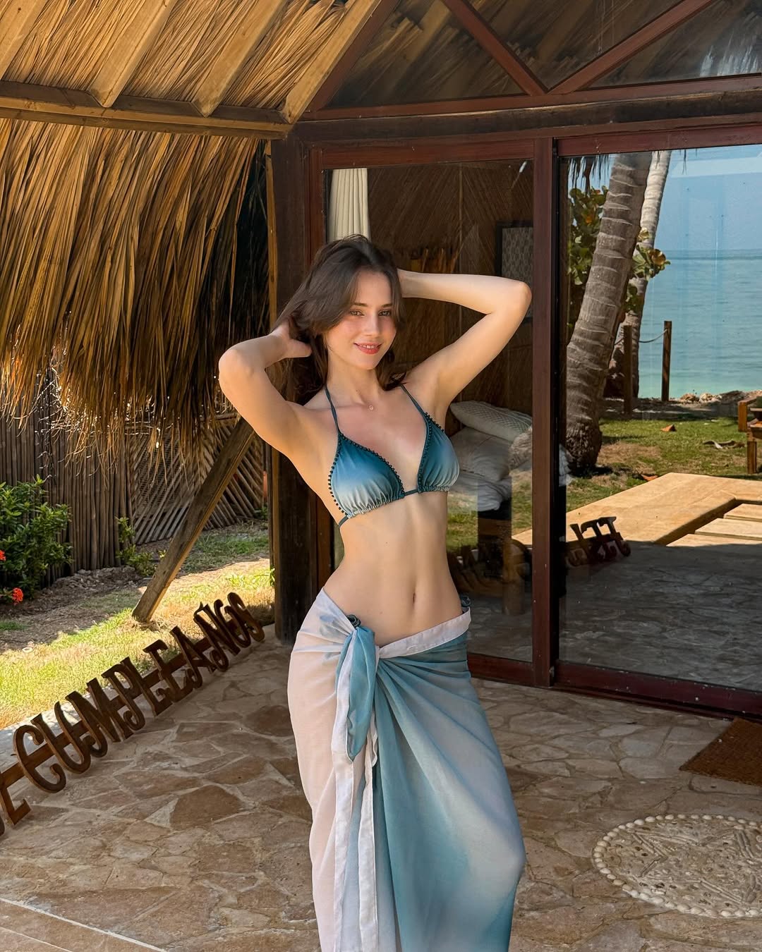mary_amber._
