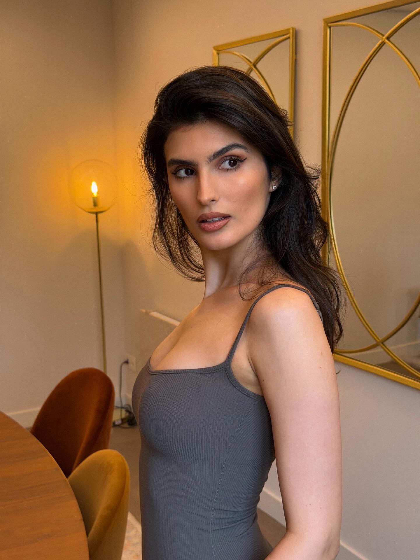 yaelaris