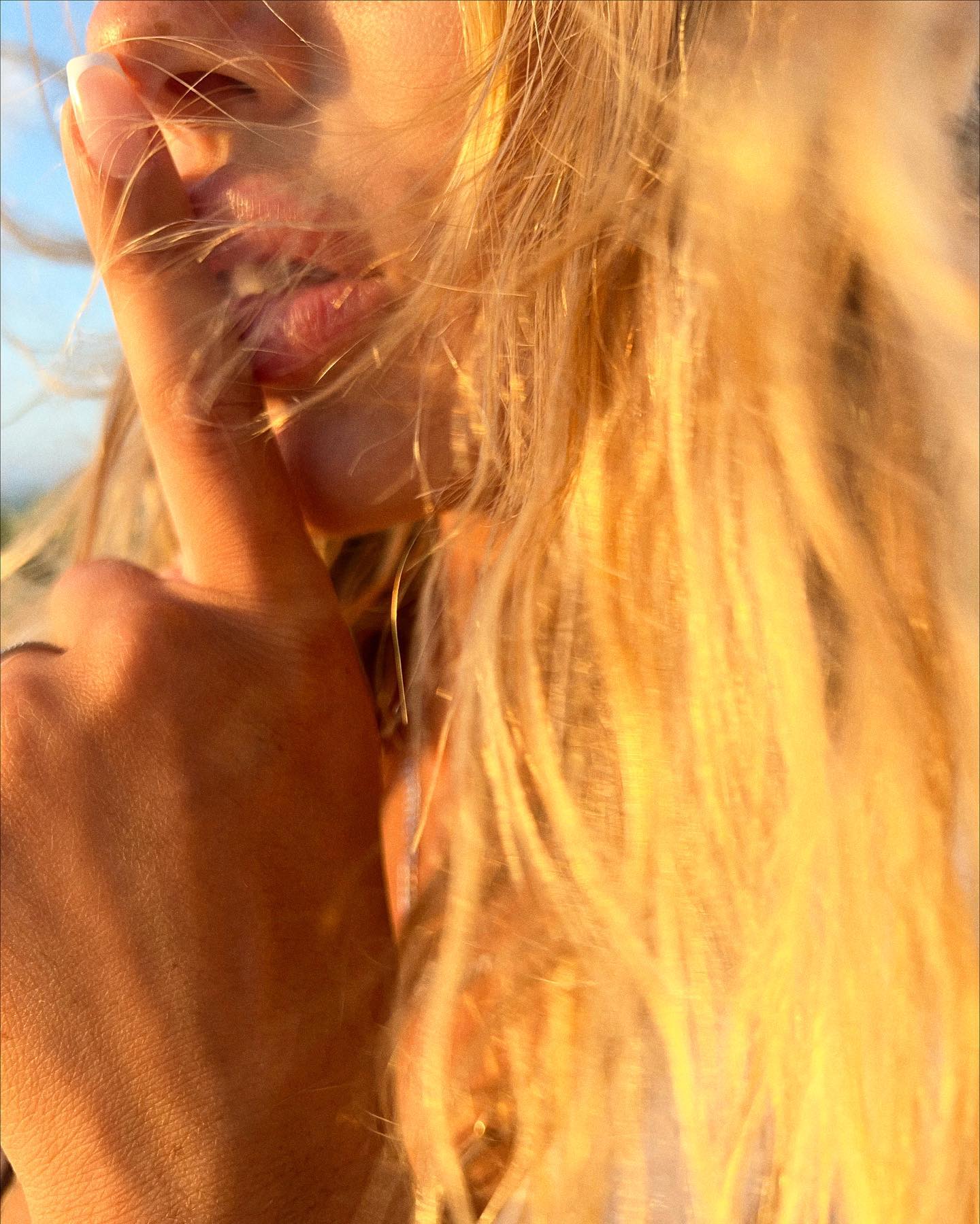sierraaaskyee