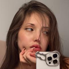 @pollcherri