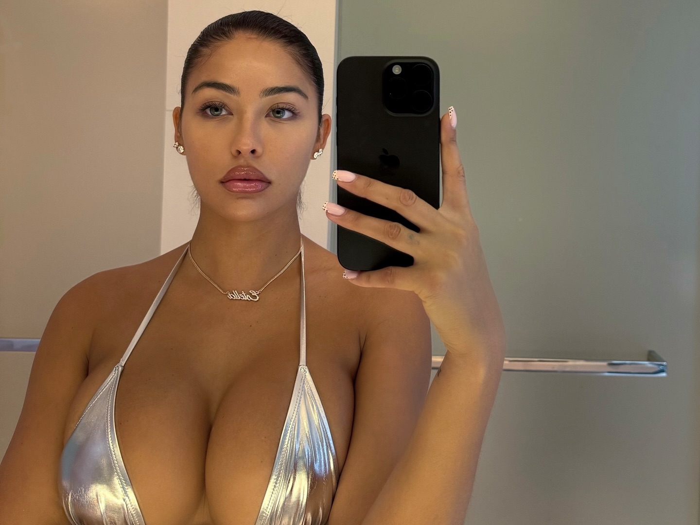 reneeestella