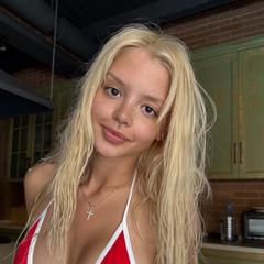 @lesi_mooniee